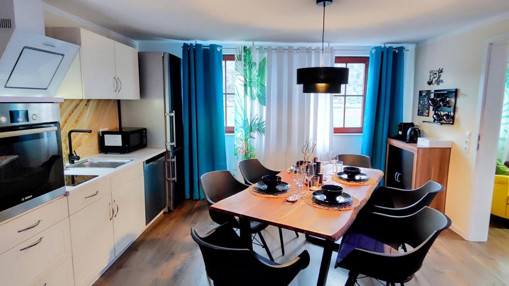 Apartmán Direkt Am Rhein Mit Burgblick Nahe Rheinsteig Bis 8 Personen, 2 Baeder, 4 Zimmer, Kueche, Netflix Kaub Exteriér fotografie